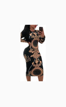 Load image into Gallery viewer, Bold Print Fitted Dress